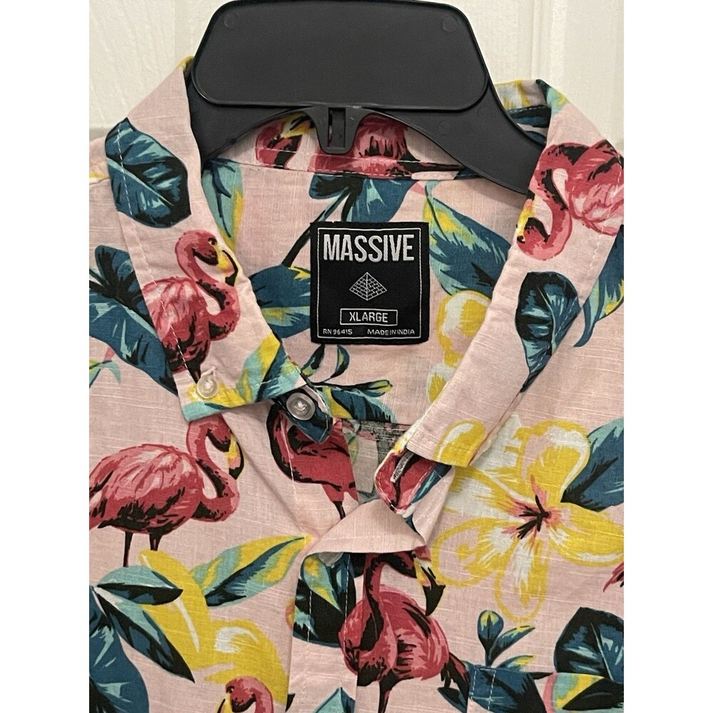 MASSIVE Brand Short Sleeve Button Front Pink Flamingo Print Shirt Mens Sz XL - Picture 2 of 5